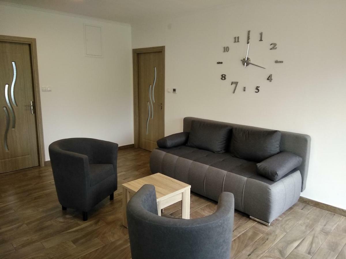 Aniko Apartmanhaz Balatonföldvár Exterior foto